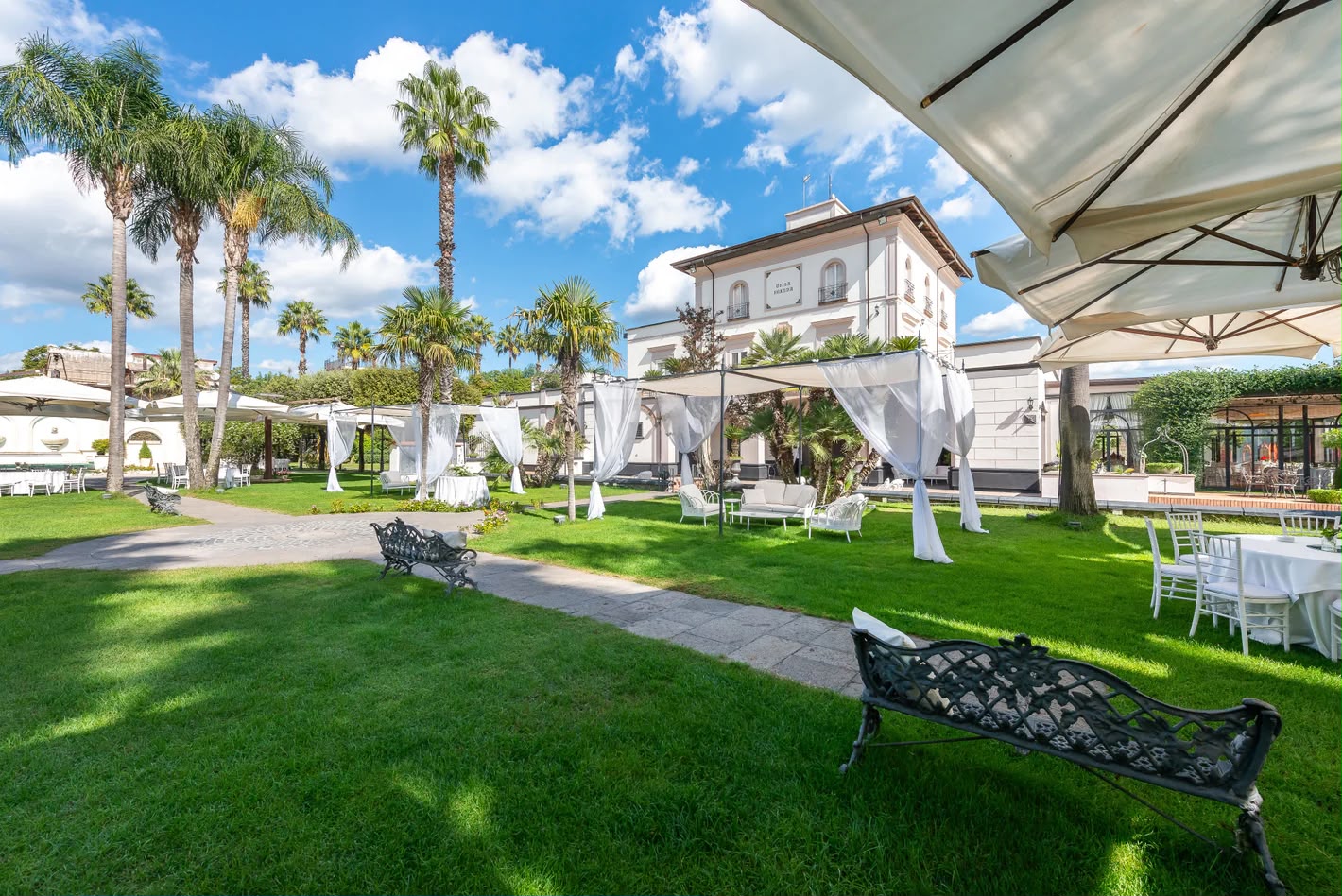 Il giardino di Villa Feanda